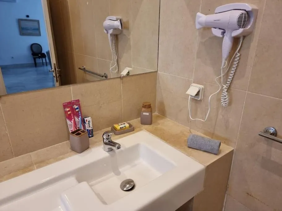 Superbe Appartement Independant A L'Entree De La Marsa Tunisien